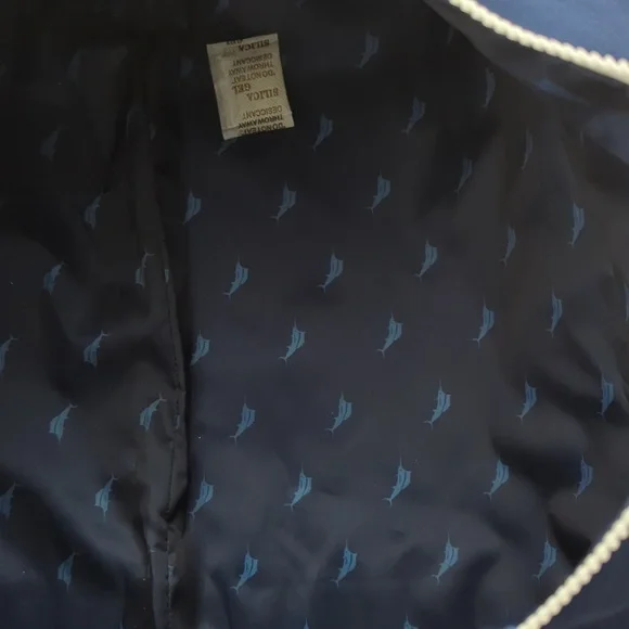 NWOT Tommy Bahama Duffel Bag - Picture 9 of 9